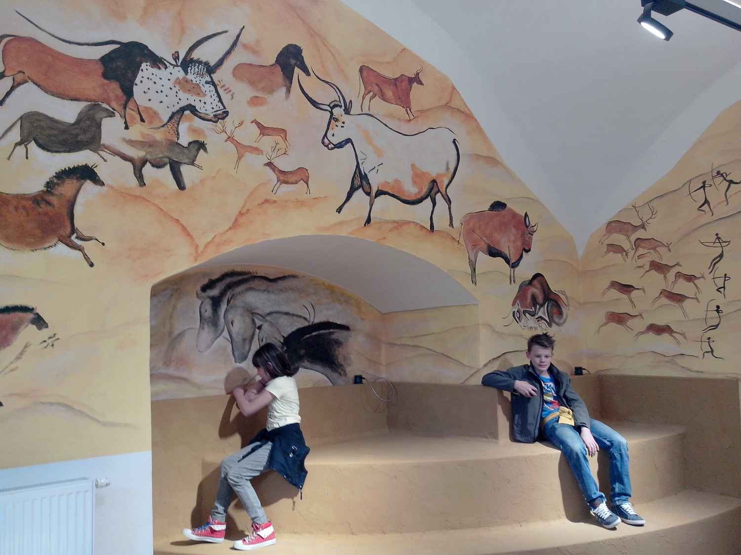 Höhlenmalerei im Naturgeschichte Museum Asparn 